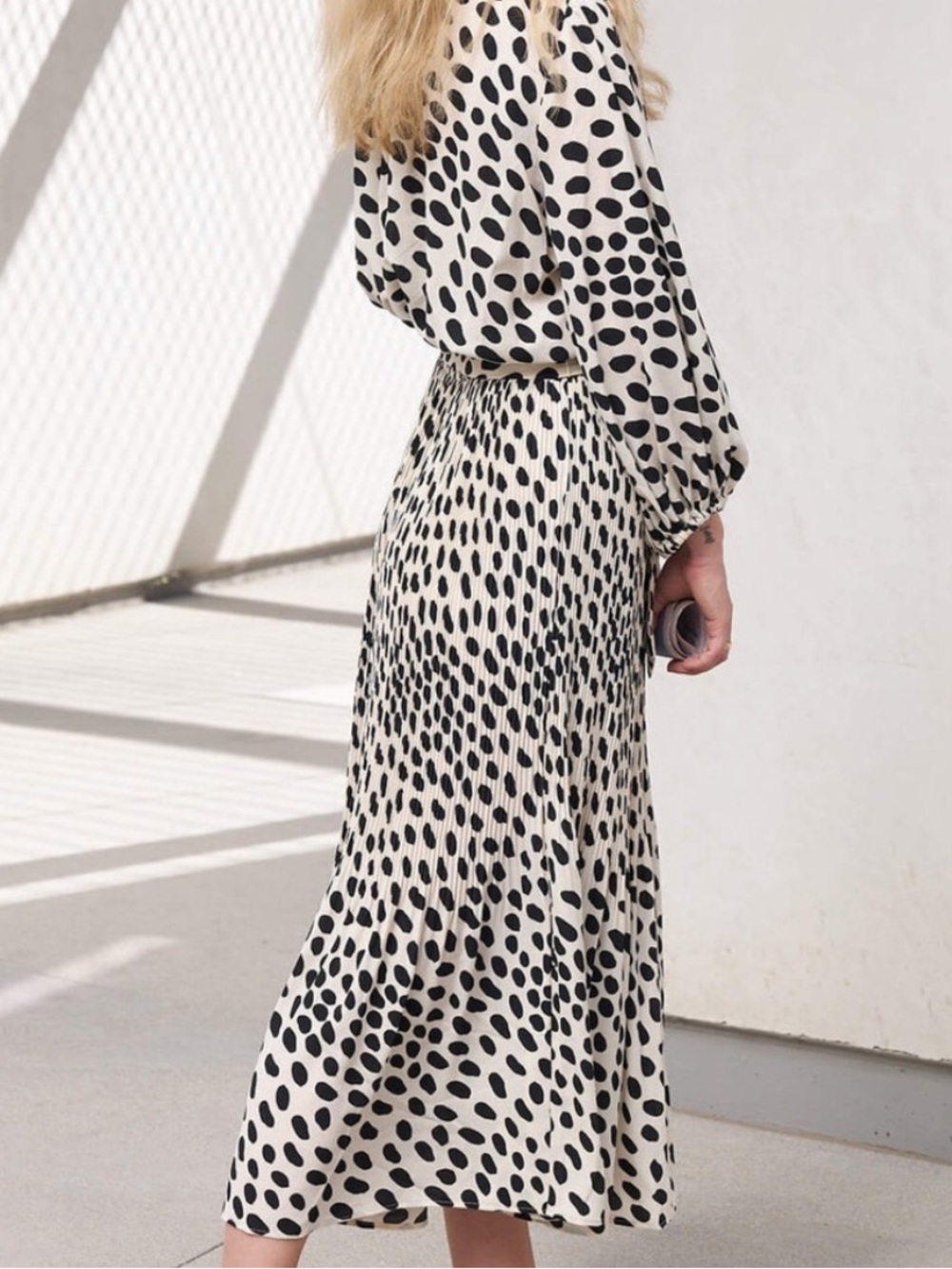 AYR The Who’s She Dress in Hot Dot Size Medium Midi Polka Dot Pleated Tie Waist - Picture 2 of 12